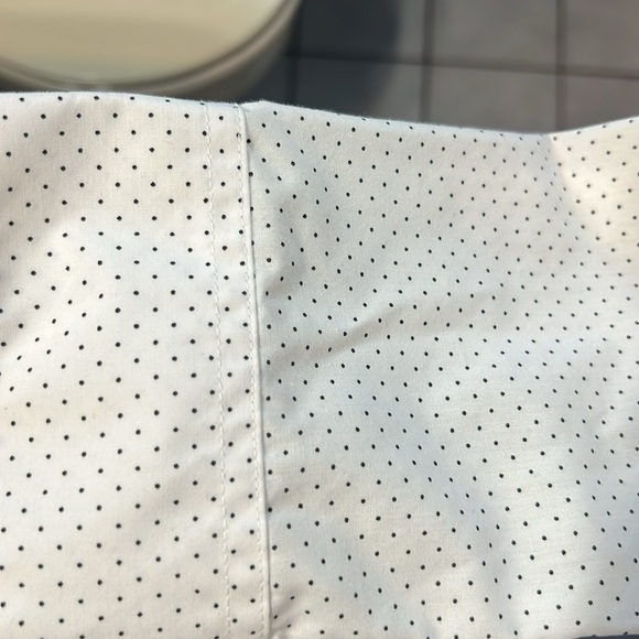 MENS WHITE DRESS SHIRT WITH SMALL BLACK DOTS - Picture 6 of 7